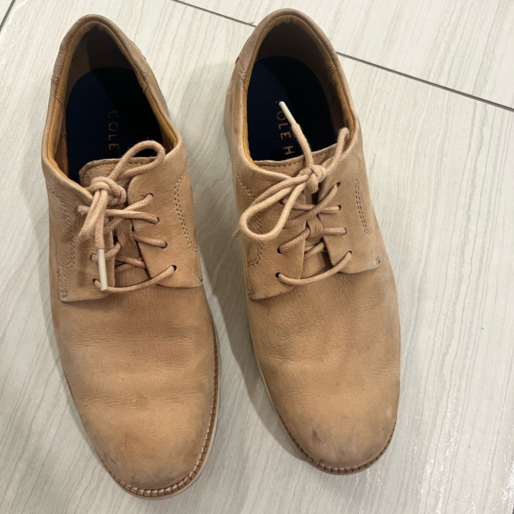 Cole Haan Dress shoes tan leather men size 7.5